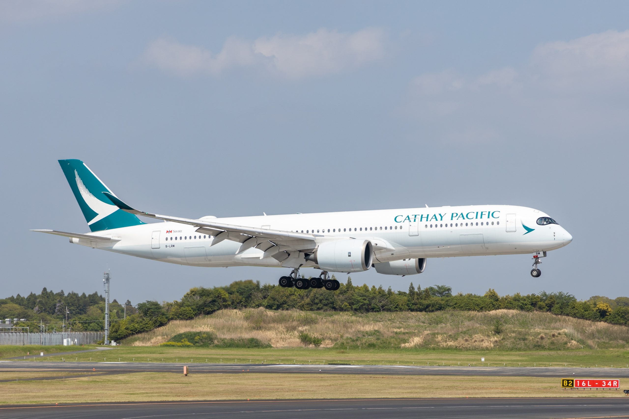 Cathay Pacific to Buy 30 Airbus A330-900 Aircraft with Options for 30 More