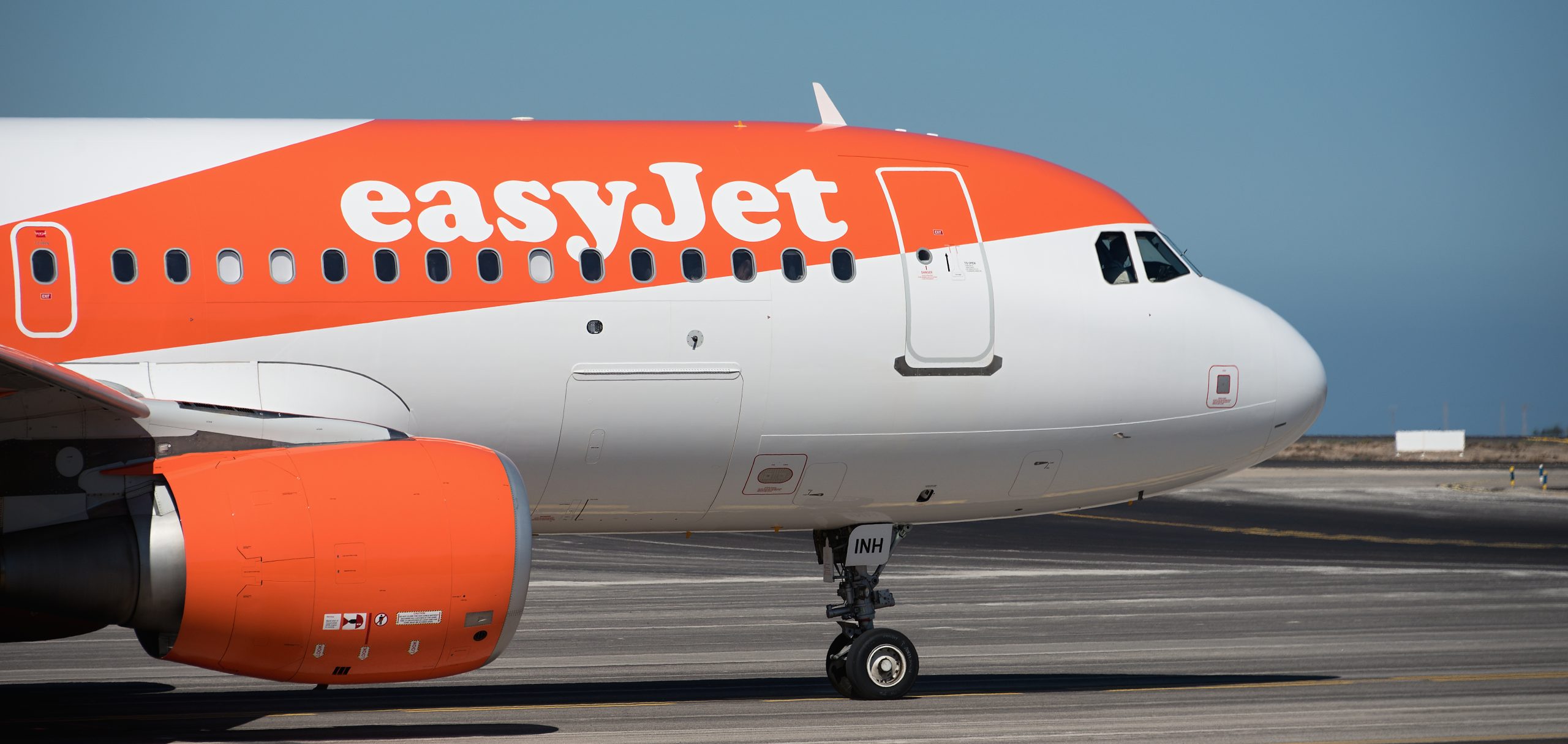 easyJet sees a 34% rise in annual profits